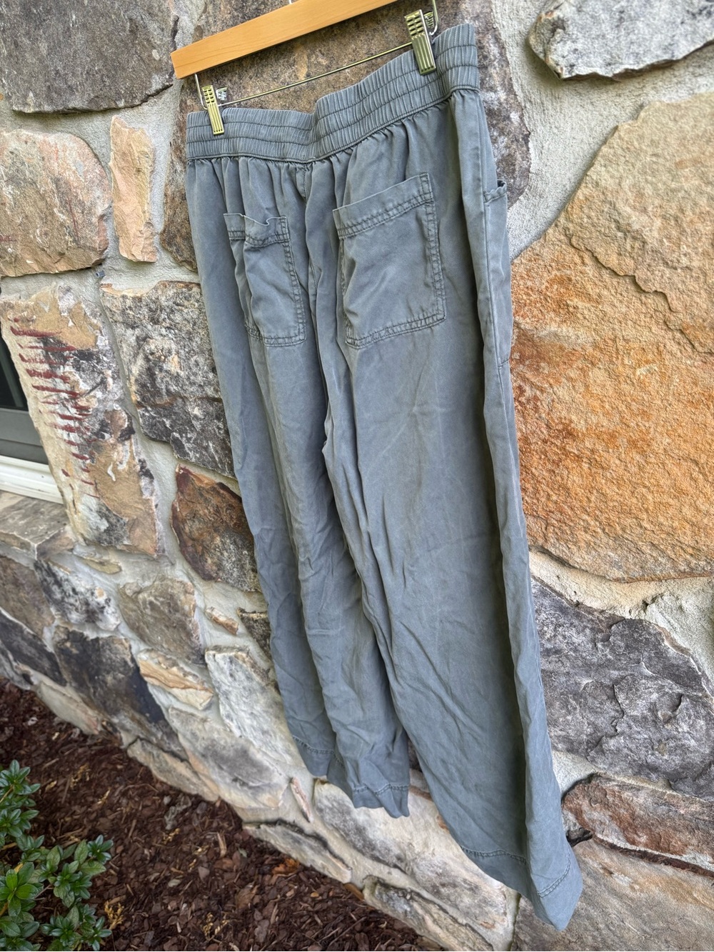 C&C California Olive Gray Drawstring Wide Leg Pants Large Boho Tencel Artsy - Picture 8 of 15